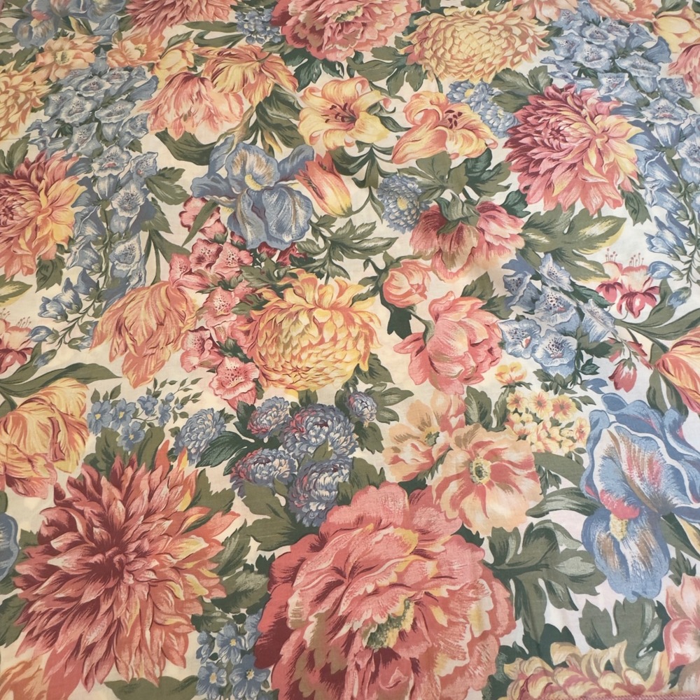 Vintage Floral Tablecloth Multicolor Botanical Garden 58x82 Cottagecore Decor